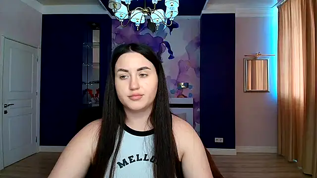 Snapshot of Roxie_Bradley chatting on February 2025 09:58:02 AM Roxie Bradley online show from February 2025 09:58:02 AM