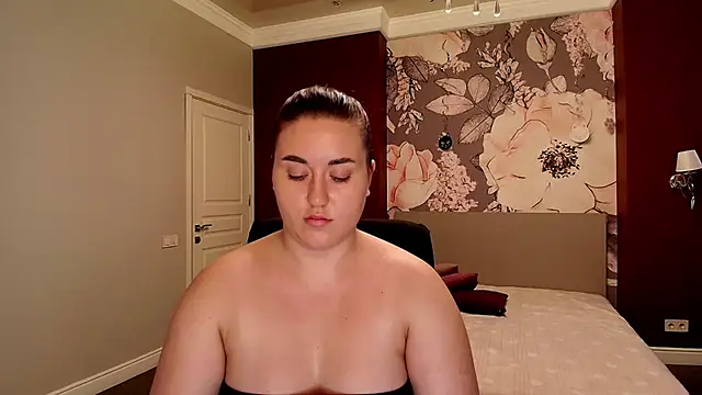 Roxie Bradley online show from October 2025 05:48:02 AM