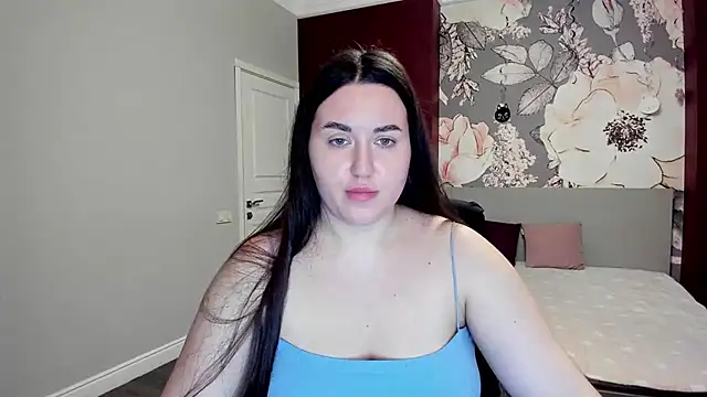 Roxie Bradley online show from February 2026 06:51:02 AM