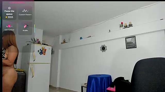 Sinthia Collins online show from October 2025 11:20:02 AM