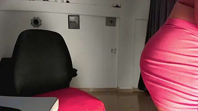 Snapshot of Sinthia_Collins chatting on March 2026 02:15:02 AM Sinthia Collins online show from March 2026 02:15:02 AM