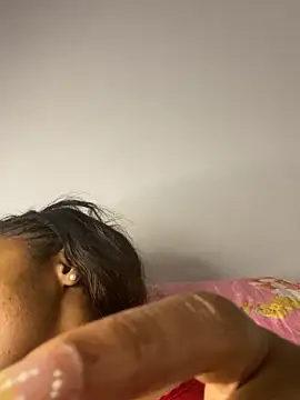 Snapshot of _yisela_ chatting on October 2025 02:14:02 AM yisela online show from October 2025 02:14:02 AM