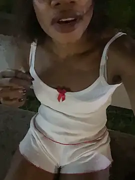  yisela  online show from June 2026 01:26:02 AM