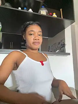  yisela  online show from June 2026 07:13:02 PM