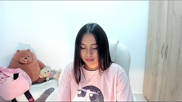 Snapshot of Ciara8 chatting on April 2026 12:08:02 AM Ciara8 online show from April 2026 12:08:02 AM