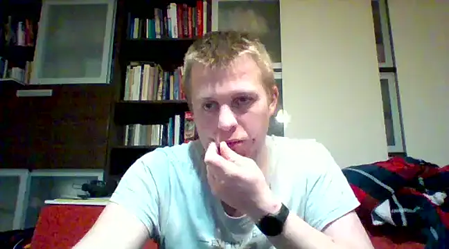 Snapshot of Matttthees chatting on December 2024 06:55:02 AM Matttthees online show from December 2024 06:55:02 AM