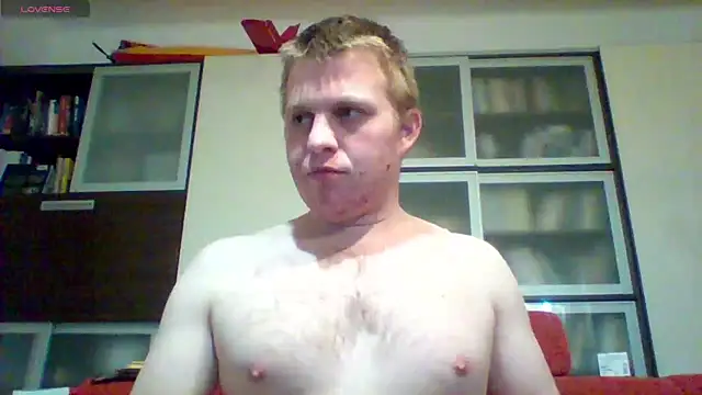 Snapshot of Matttthees chatting on January 2025 05:18:01 PM Matttthees online show from January 2025 05:18:01 PM
