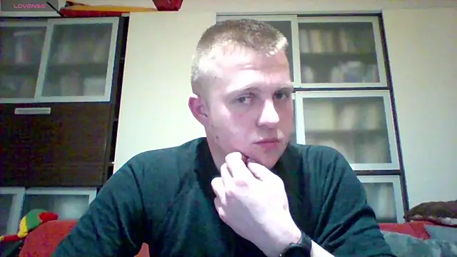 Snapshot of Matttthees chatting on January 2025 08:17:01 PM Matttthees online show from January 2025 08:17:01 PM
