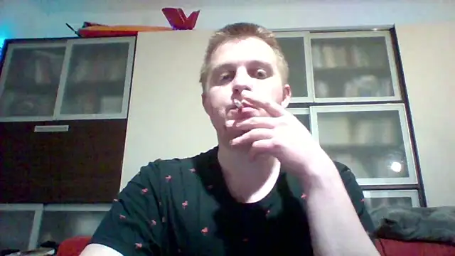 Snapshot of Matttthees chatting on February 2025 09:20:02 PM Matttthees online show from February 2025 09:20:02 PM