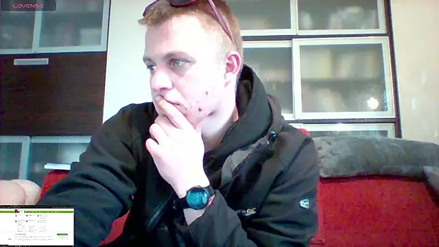 Snapshot of Matttthees chatting on February 2025 09:44:02 AM Matttthees online show from February 2025 09:44:02 AM