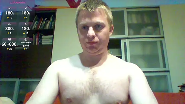 Snapshot of Matttthees chatting on March 2025 03:54:01 AM Matttthees online show from March 2025 03:54:01 AM