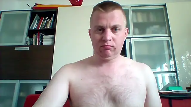 Snapshot of Matttthees chatting on March 2025 07:42:02 AM Matttthees online show from March 2025 07:42:02 AM