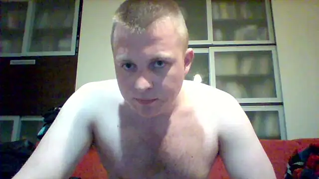 Snapshot of Matttthees chatting on March 2025 05:12:02 AM Matttthees online show from March 2025 05:12:02 AM