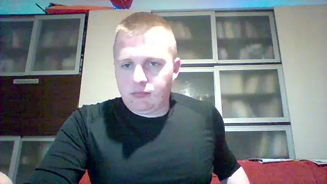 Snapshot of Matttthees chatting on March 2025 04:04:01 AM Matttthees online show from March 2025 04:04:01 AM