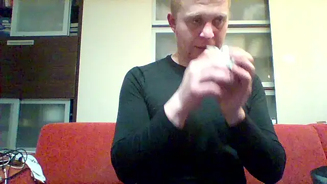 Matttthees online show from November 2025 10:34:02 PM