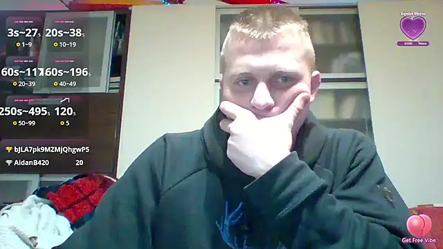 Matttthees online show from December 2025 11:09:01 PM