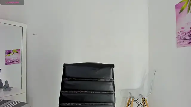 AlmaSean online show from February 2025 06:59:01 PM