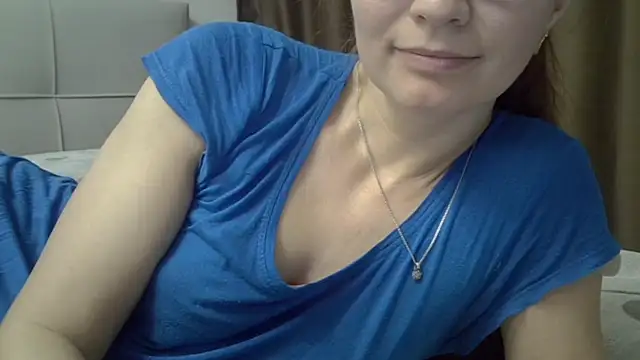 Ashleyspice online show from December 2025 06:00:01 AM