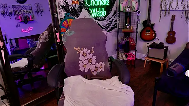 Snapshot of CharletteWebb chatting on March 2025 04:50:02 AM CharletteWebb online show from March 2025 04:50:02 AM