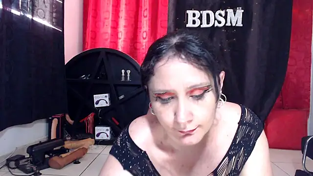 Snapshot of MonetKitty chatting on January 2025 10:41:01 PM MonetKitty online show from January 2025 10:41:01 PM