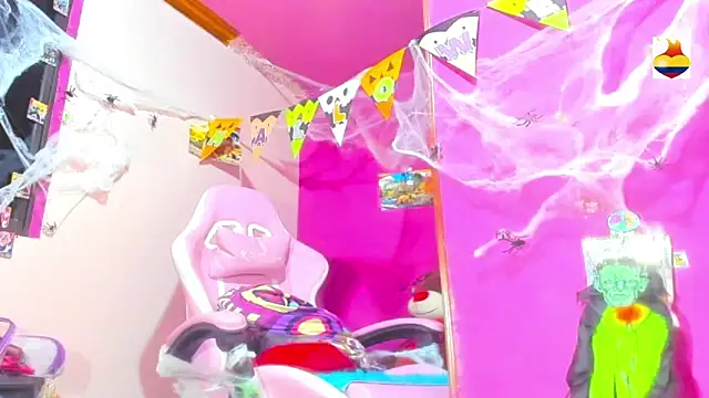 Snapshot of BARBYCHOCOLAT chatting on October 2025 06:10:01 PM BARBYCHOCOLAT online show from October 2025 06:10:01 PM