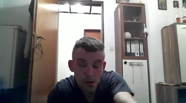 Snapshot of Cambitchboy chatting on January 2025 02:45:02 AM Cambitchboy online show from January 2025 02:45:02 AM