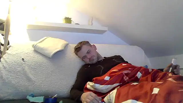 Snapshot of Cambitchboy chatting on January 2026 10:26:01 PM Cambitchboy online show from January 2026 10:26:01 PM