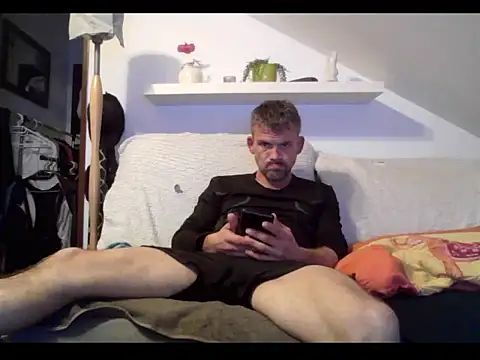 Cambitchboy online show from March 2026 10:54:01 PM