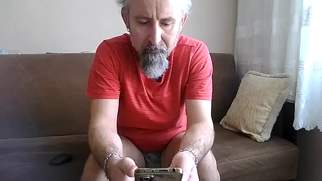 Snapshot of BuckWessle chatting on May 2026 10:34:02 AM BuckWessle online show from May 2026 10:34:02 AM