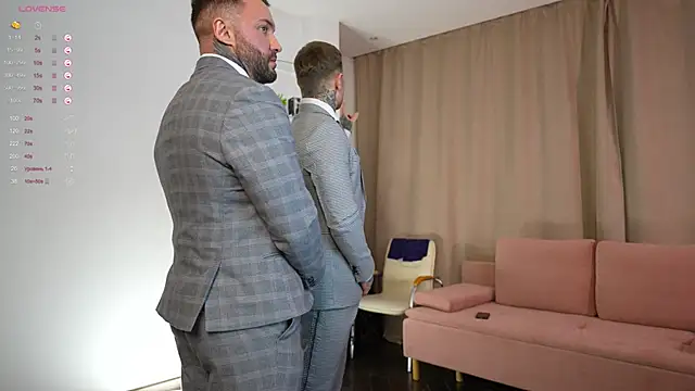 Snapshot of Demianblake chatting on November 2025 06:42:02 PM Demianblake online show from November 2025 06:42:02 PM