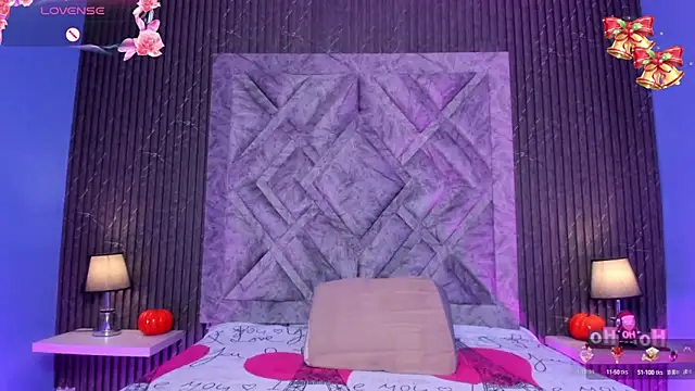 DAHIANAROUSE2 online show from December 2024 11:48:01 AM