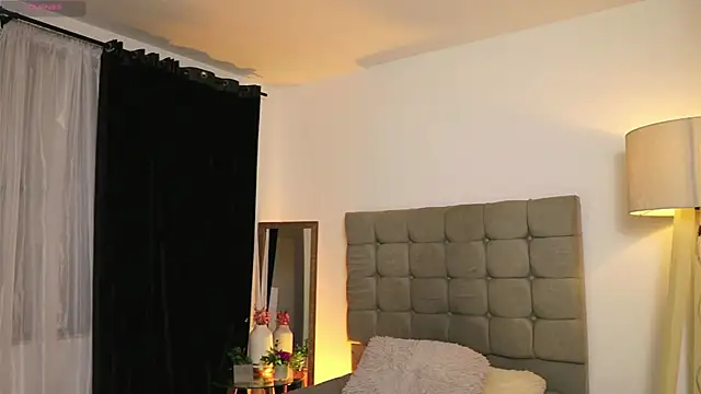 Snapshot of Valeriestyle chatting on December 2024 03:53:01 AM Valeriestyle online show from December 2024 03:53:01 AM