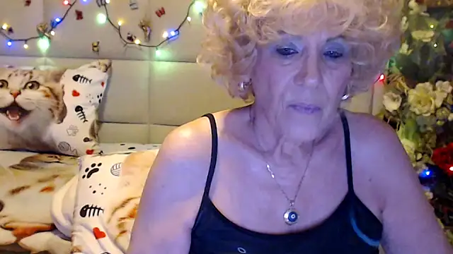 HappyWomanOn online show from March 2026 09:26:02 AM