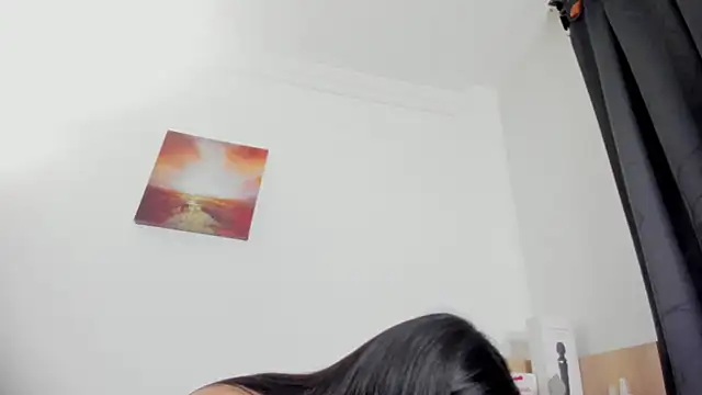 Snapshot of nia__white chatting on May 2026 02:16:01 AM nia white online show from May 2026 02:16:01 AM