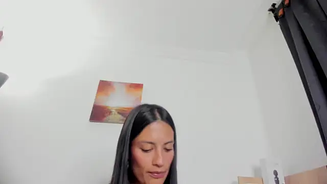 Snapshot of nia__white chatting on June 2026 01:36:01 AM nia white online show from June 2026 01:36:01 AM