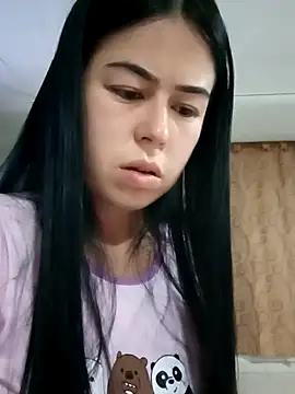 Snapshot of ArianaSmith69 chatting on February 2025 03:15:02 AM ArianaSmith69 online show from February 2025 03:15:02 AM