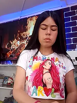 Snapshot of ArianaSmith69 chatting on February 2025 05:53:01 PM ArianaSmith69 online show from February 2025 05:53:01 PM