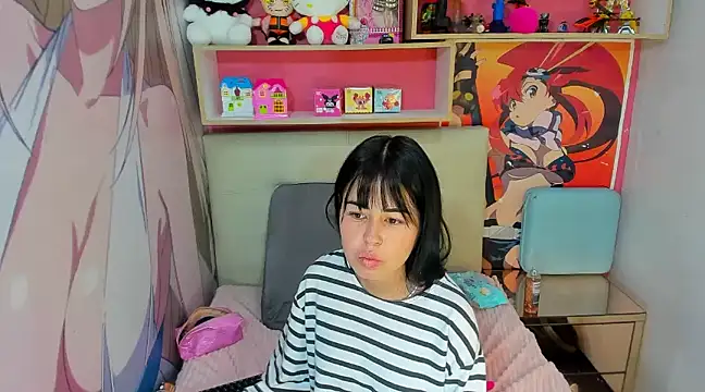 Snapshot of ArianaSmith69 chatting on February 2025 02:57:01 PM ArianaSmith69 online show from February 2025 02:57:01 PM