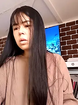 Snapshot of ArianaSmith69 chatting on March 2025 01:57:02 PM ArianaSmith69 online show from March 2025 01:57:02 PM