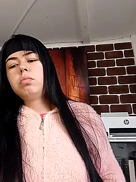 Snapshot of ArianaSmith69 chatting on March 2025 05:28:02 PM ArianaSmith69 online show from March 2025 05:28:02 PM