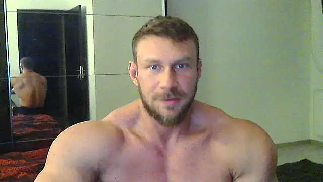 Snapshot of muscularkevin chatting on December 2024 02:17:02 PM muscularkevin online show from December 2024 02:17:02 PM
