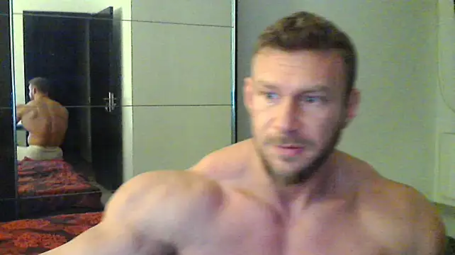 Snapshot of muscularkevin chatting on December 2024 04:45:02 AM muscularkevin online show from December 2024 04:45:02 AM