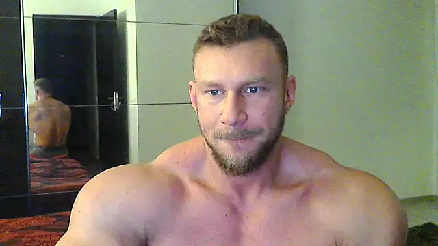 Snapshot of muscularkevin chatting on December 2024 04:56:02 AM muscularkevin online show from December 2024 04:56:02 AM