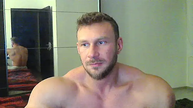 Snapshot of muscularkevin chatting on December 2024 02:05:01 PM muscularkevin online show from December 2024 02:05:01 PM