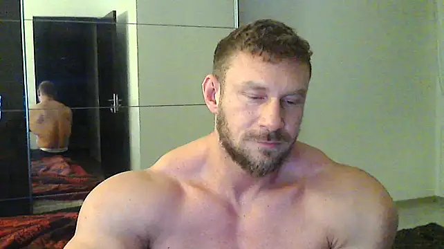 Snapshot of muscularkevin chatting on December 2024 05:04:02 AM muscularkevin online show from December 2024 05:04:02 AM