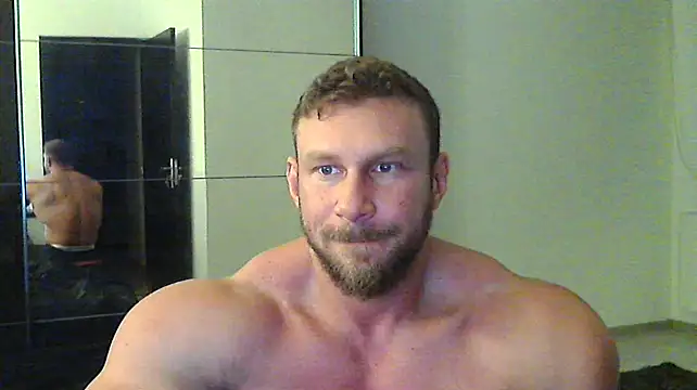 Snapshot of muscularkevin chatting on December 2024 02:40:02 PM muscularkevin online show from December 2024 02:40:02 PM