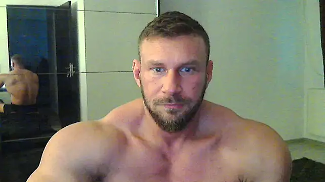 Snapshot of muscularkevin chatting on February 2025 03:09:02 PM muscularkevin online show from February 2025 03:09:02 PM