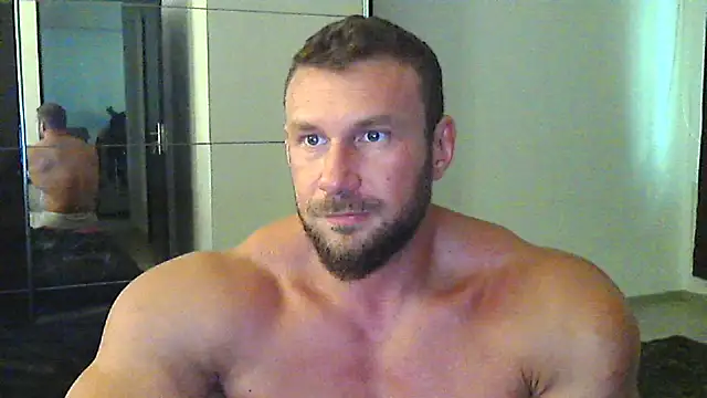 Snapshot of muscularkevin chatting on September 2025 01:22:01 PM muscularkevin online show from September 2025 01:22:01 PM