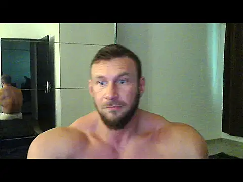 Snapshot of muscularkevin chatting on October 2025 01:53:02 PM muscularkevin online show from October 2025 01:53:02 PM