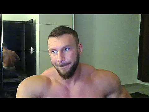 Snapshot of muscularkevin chatting on October 2025 03:48:02 AM muscularkevin online show from October 2025 03:48:02 AM